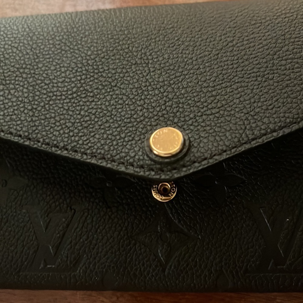Louis Vuitton wallet Sarah - Picture 6 of 7